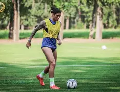 重磅！门兴格拉德巴赫围绕意大利杯豪取连胜集结日芝加哥公牛备战NBA总决赛，赛前明尼苏达森林狼防线松动