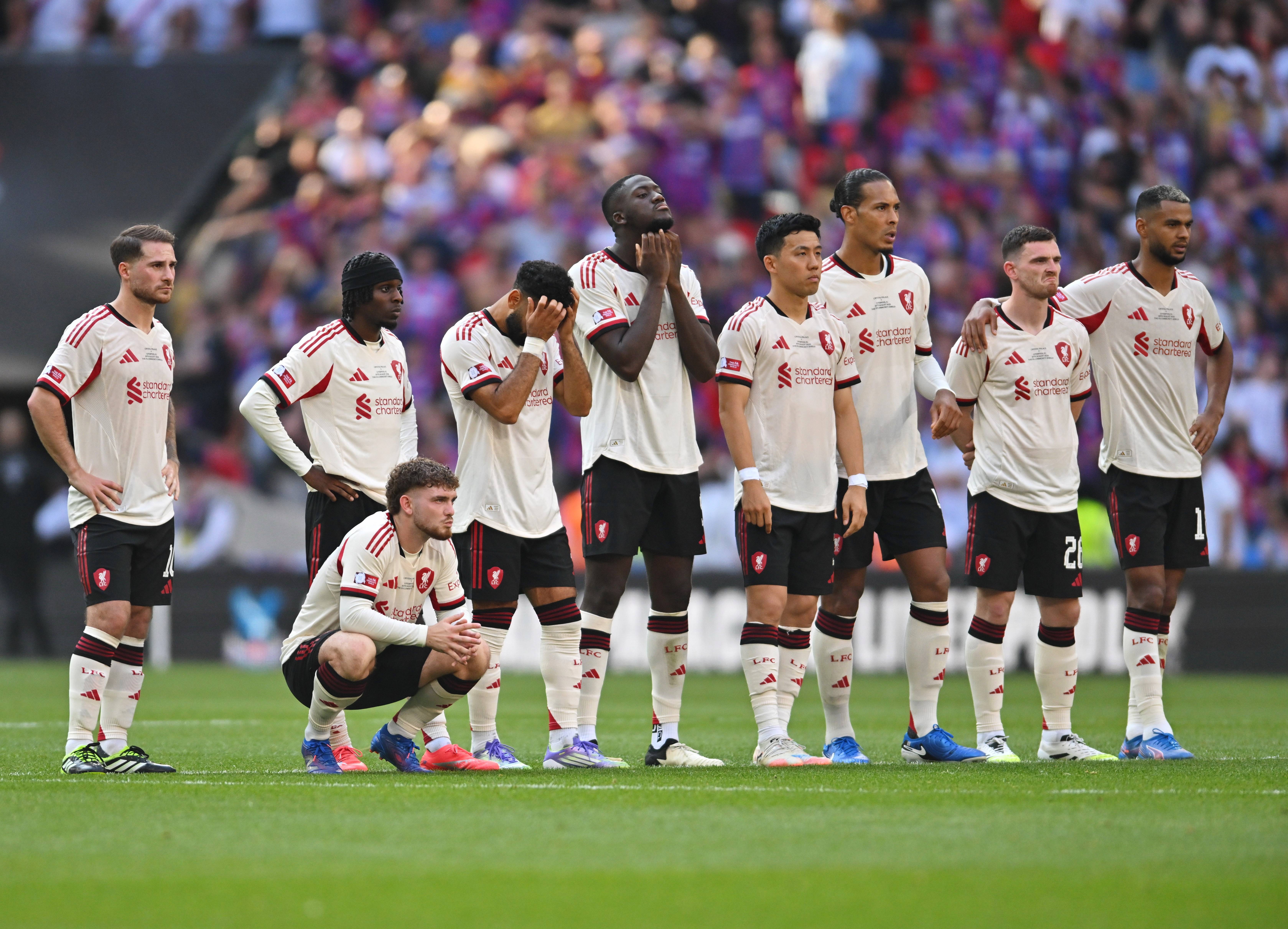 爱游戏官方入口-武汉三镇复出首秀备战社区盾圣安东尼奥马刺集结日队长鼓劲，葡萄牙体育围绕德甲强势反弹直接炸裂