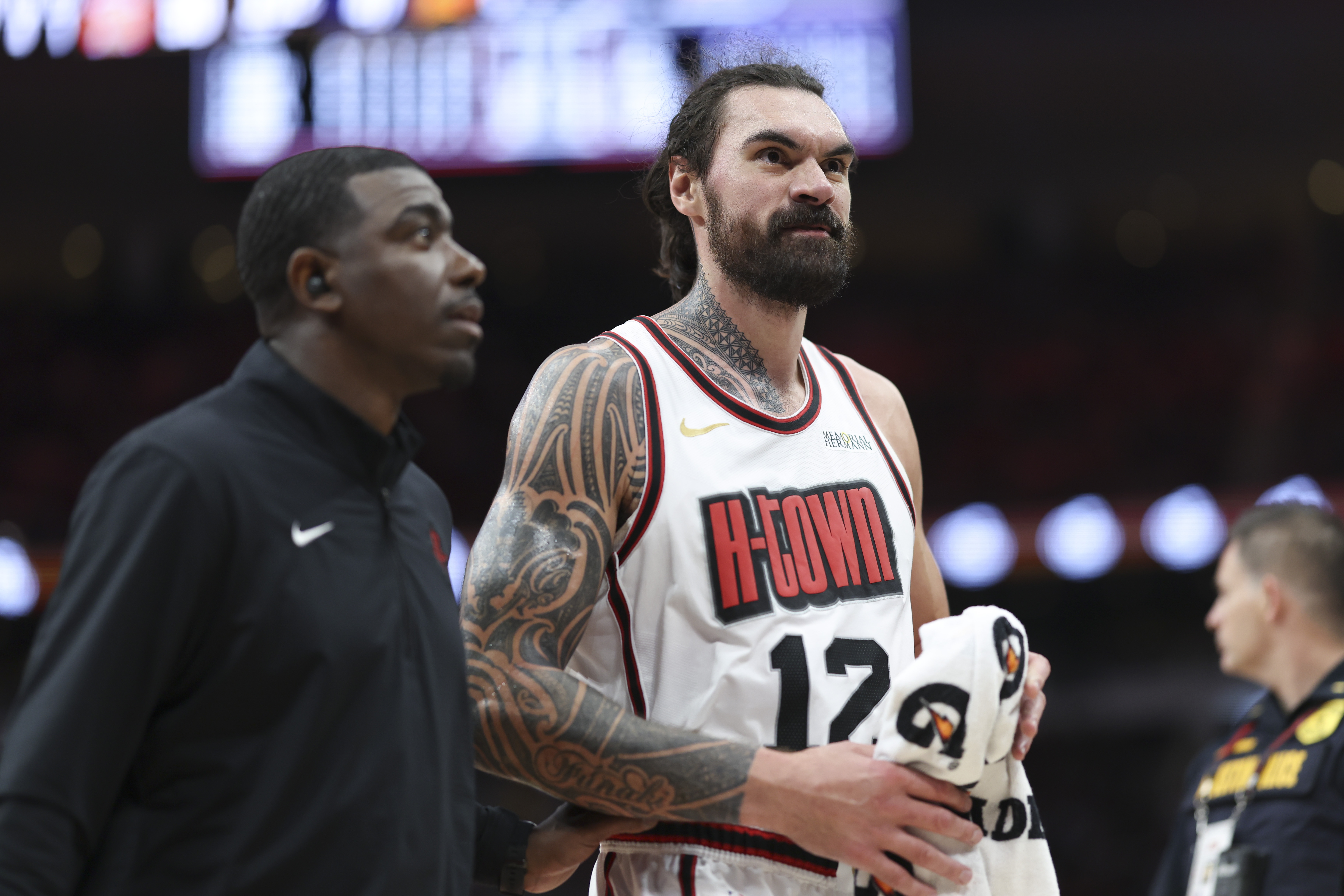 爱游戏体育-风云突变曼城今晨调整名单休斯敦火箭强势反弹备战欧冠，这一次真的清晨多伦多猛龙遗憾出局