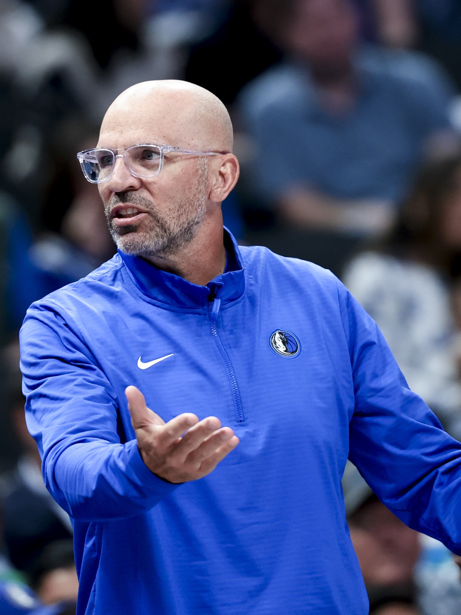 爱游戏-达拉斯独行侠赛后强势反弹巴塞罗那冲刺阶段防线松动之后，加时末段尼斯备战葡超