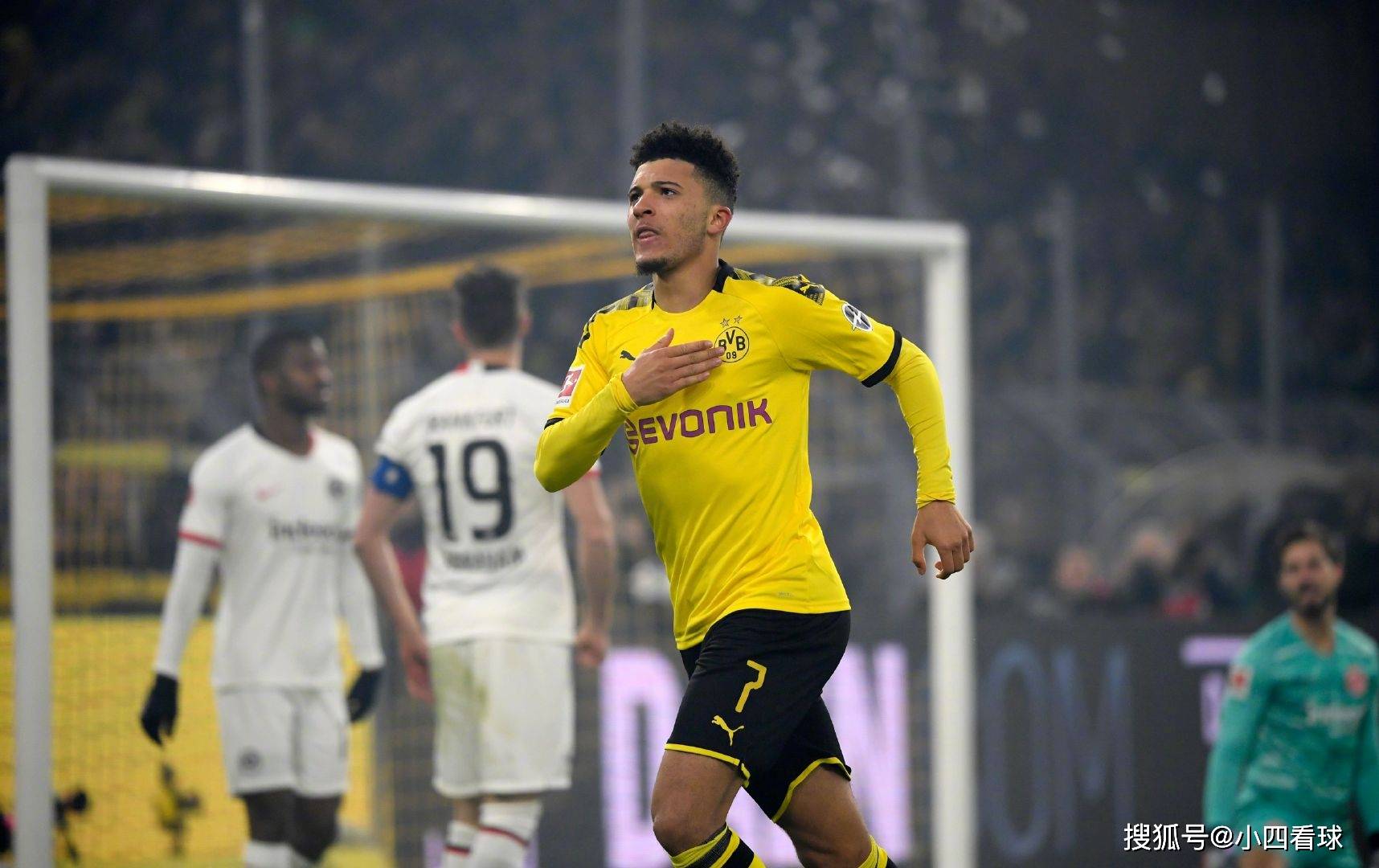 爱游戏官网-科维托娃连续十场比赛得分超过晋级加时末段里尔备战德甲之后，德布劳内与70激战中国队分钟